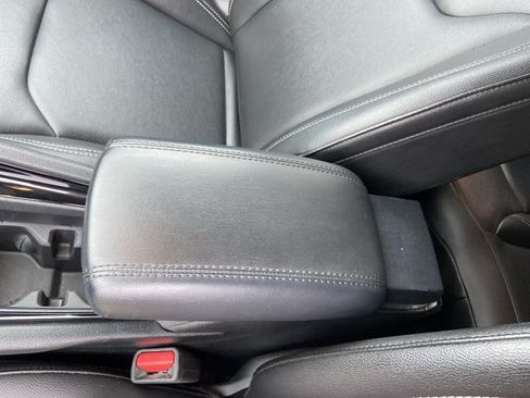Used 2025 Jeep Compass Limited AWD/4WD image 40