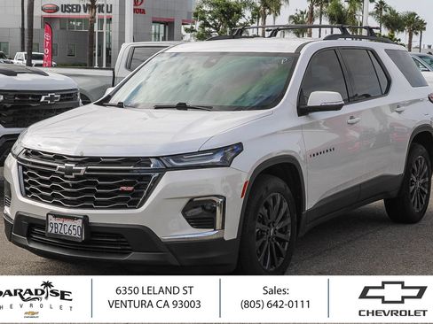 Used 2022 Chevrolet Traverse RS w/ LPO, Floor Liner Package FWD image 1