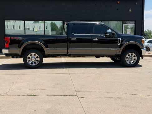 Used 2017 Ford F350 King Ranch w/ King Ranch Ultimate Package AWD/4WD image 10