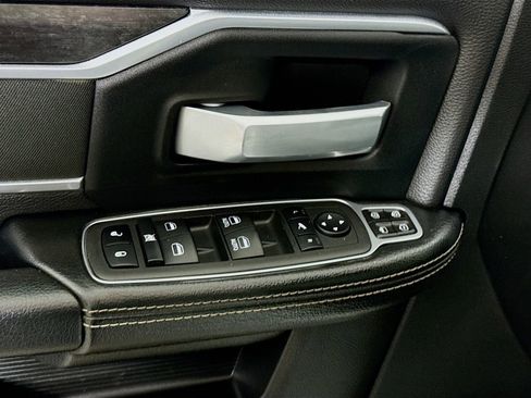 Used 2024 RAM 3500 Big Horn image 23