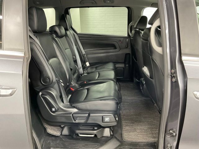 Certified 2024 Honda Odyssey Touring image 18