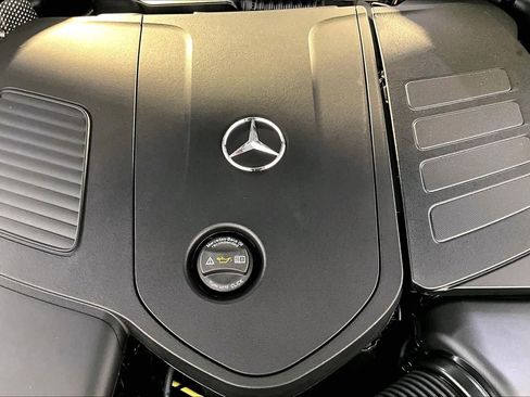 New 2027 Mercedes-Benz GLC 300 4MATIC image 15