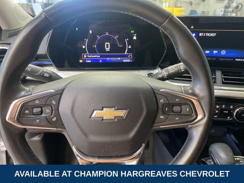 Used 2024 Chevrolet Trax LT w/ Driver Confidence Package FWD image 15