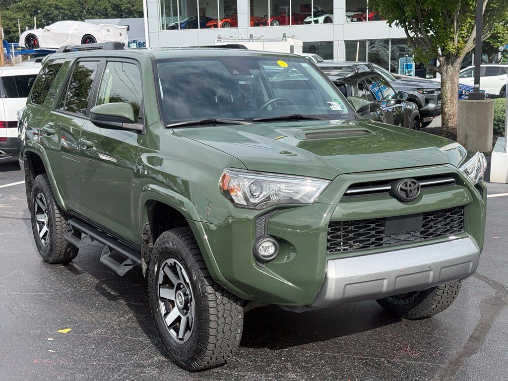 Certified 2022 Toyota 4Runner TRD Off-Road AWD/4WD image 11