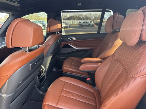 Used 2022 BMW ALPINA XB7 image 24