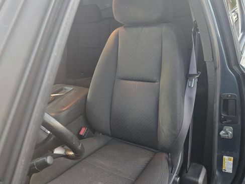 Used 2013 GMC Sierra 2500 SLE w/ Snow Plow Prep Package image 23