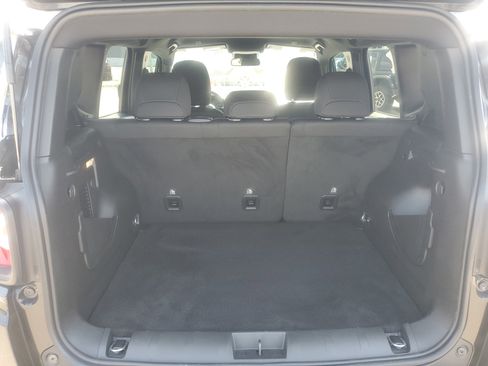 Used 2022 Jeep Renegade Altitude AWD/4WD image 7