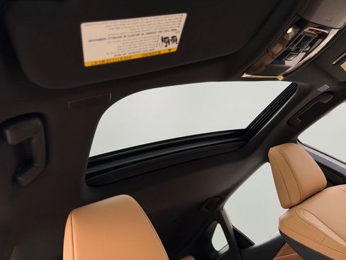 Certified 2025 Lexus RX 350 Premium w/ Convenience Package image 6