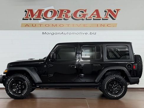 Used 2023 Jeep Wrangler Unlimited Sport AWD/4WD image 6