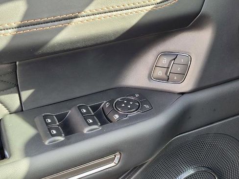 New 2024 Ford Expedition Max Platinum image 14