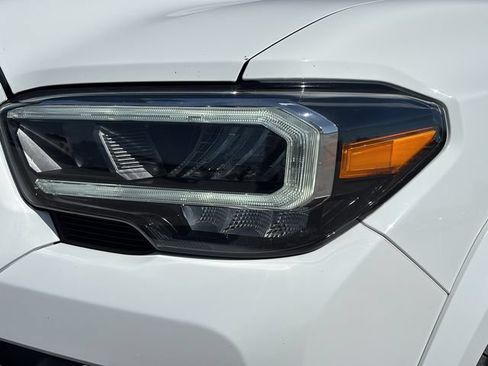 Used 2023 Toyota Tacoma TRD Sport w/ Advanced Technology Package AWD/4WD image 24