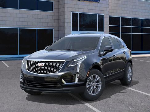 New 2026 Cadillac XT5 Luxury image 6