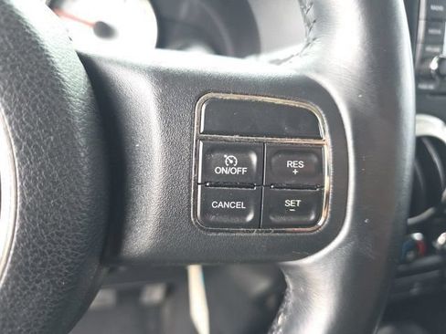 Used 2014 Jeep Wrangler Unlimited Sahara AWD/4WD image 14