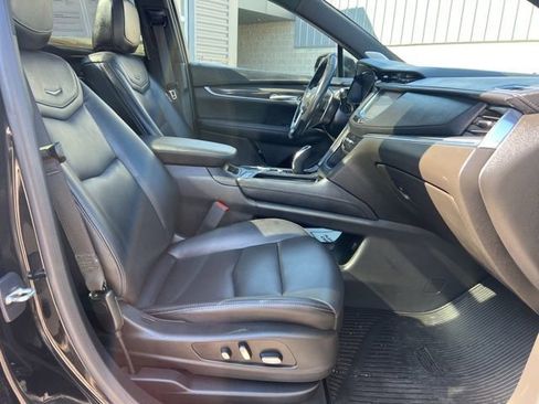 Used 2023 Cadillac XT5 Sportv image 11