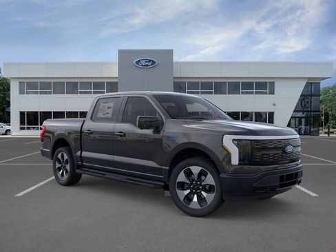 New 2025 Ford F150 Lightning Platinum image 29