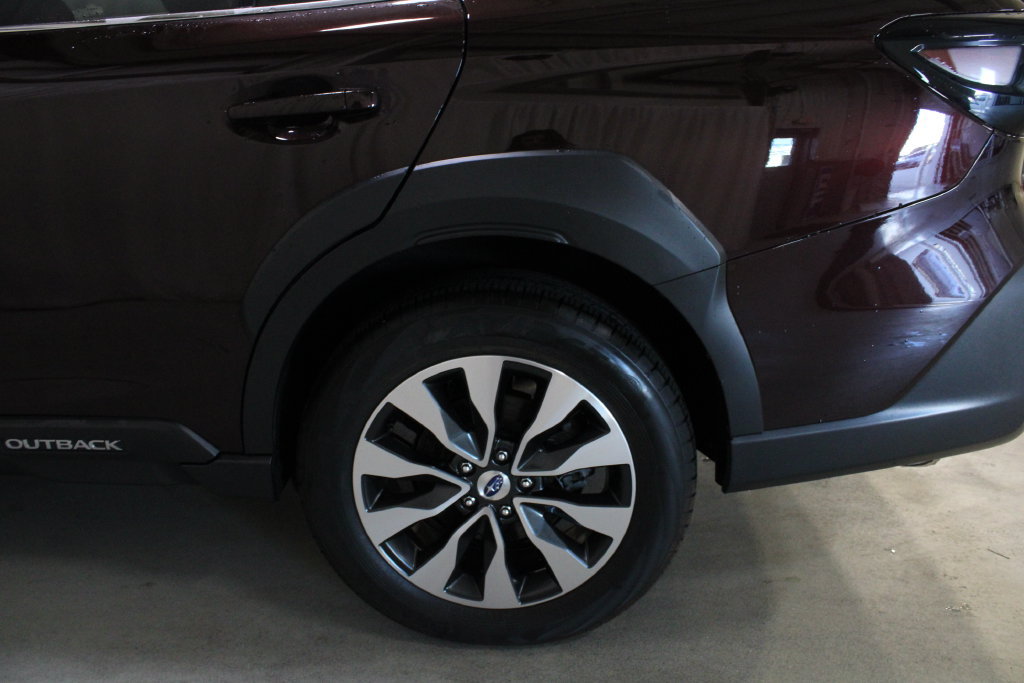 Used 2024 Subaru Outback Limited AWD/4WD image 30