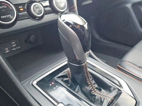 Used 2021 Subaru Crosstrek 2.5i Limited w/ Popular Package #5 image 12