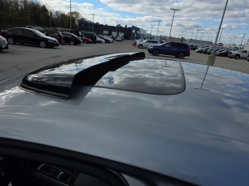 Used 2019 Honda Accord Touring image 21