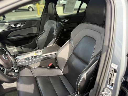 Used 2019 Volvo S60 T5 R-Design FWD image 20