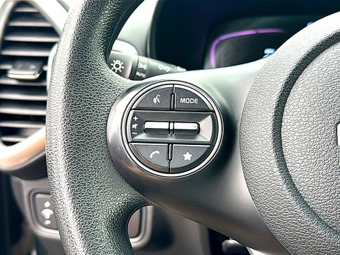 Used 2024 Kia Soul LX w/ Option Group 015 FWD image 29