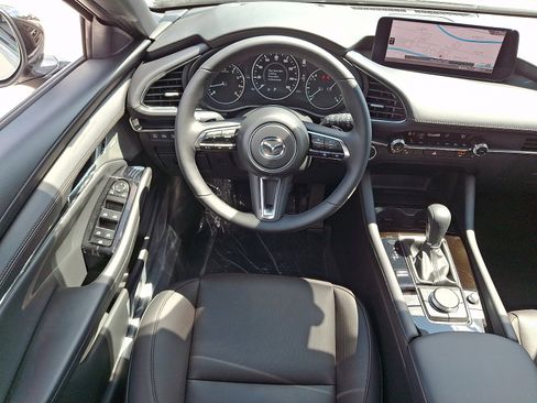 New 2026 MAZDA MAZDA3 Hatchback w/Premium Plus Pkg AWD/4WD image 8