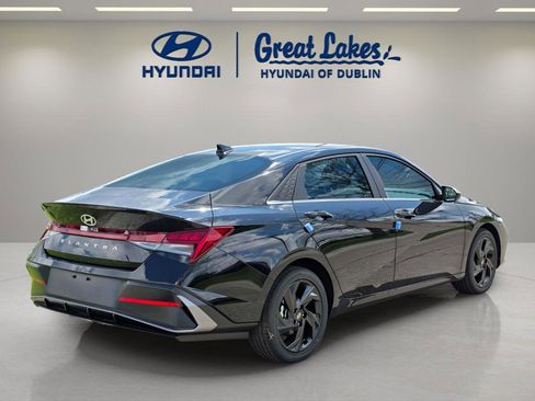 New 2026 Hyundai Elantra SEL Sport Premium FWD image 5