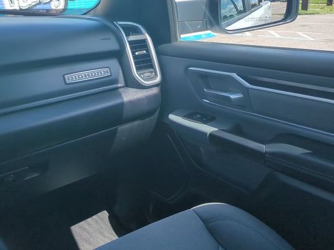 Used 2022 RAM 1500 Big Horn AWD/4WD image 19