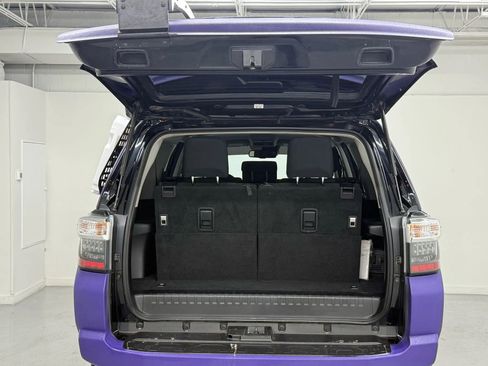 Used 2021 Toyota 4Runner SR5 image 32