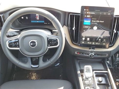 New 2026 Volvo XC60 B5 Plus w/ Protection Package Premier image 22