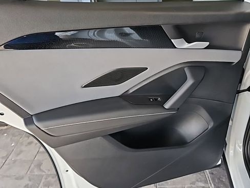New 2026 Volkswagen Tiguan SE AWD/4WD image 21