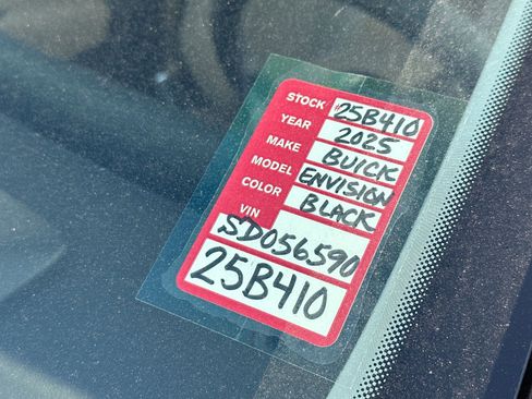 New 2025 Buick Envision Preferred image 25