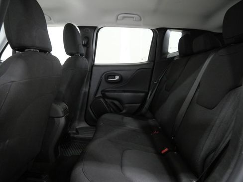 Used 2023 Jeep Renegade Latitude AWD/4WD image 23