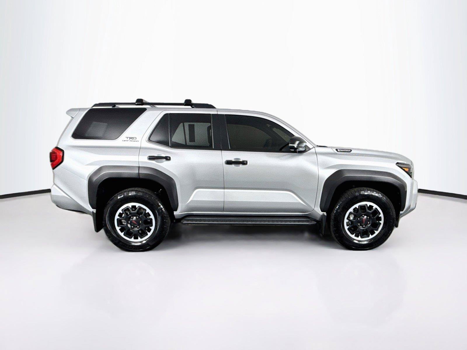 Certified 2025 Toyota 4Runner TRD Off-Road Premium AWD/4WD image 11