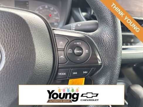 Used 2023 Toyota Corolla LE image 15