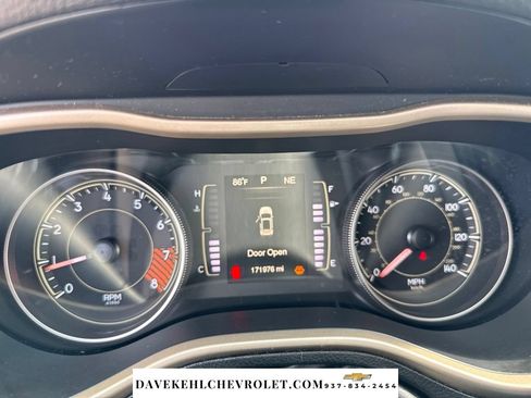 Used 2014 Jeep Cherokee Latitude FWD image 15