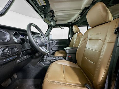 Used 2023 Jeep Wrangler Sahara w/ Cold Weather Group image 13