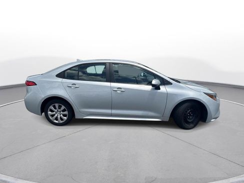 Used 2024 Toyota Corolla LE FWD image 5