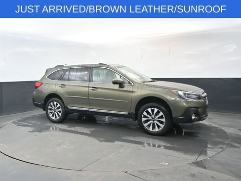 Used 2019 Subaru Outback 3.6R Touring w/ Popular Package #3A image 7