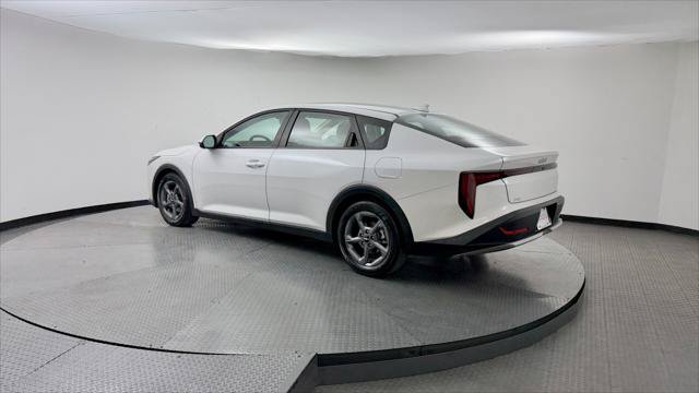 Used 2025 Kia K4 FWD image 6