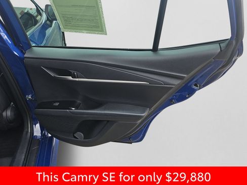 Used 2025 Toyota Camry SE FWD image 37
