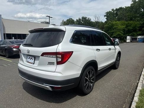 Used 2020 Honda Pilot Touring image 6