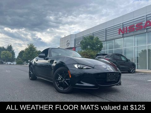 Used 2024 MAZDA MX-5 Miata Sport RWD image 3