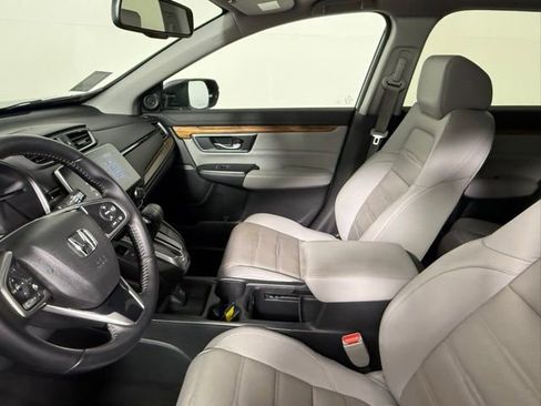 Used 2017 Honda CR-V Touring image 29