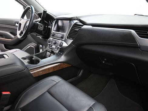 Used 2018 Chevrolet Tahoe LT image 26