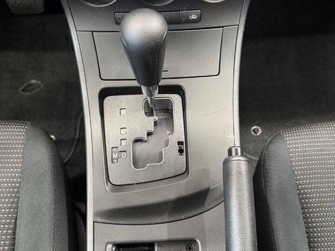 Used 2012 MAZDA MAZDA3 i Sport FWD image 21