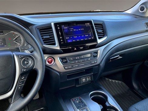 Certified 2020 Honda Ridgeline Sport image 10