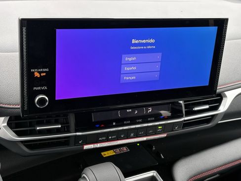 Certified 2026 Toyota Sienna XSE FWD image 12