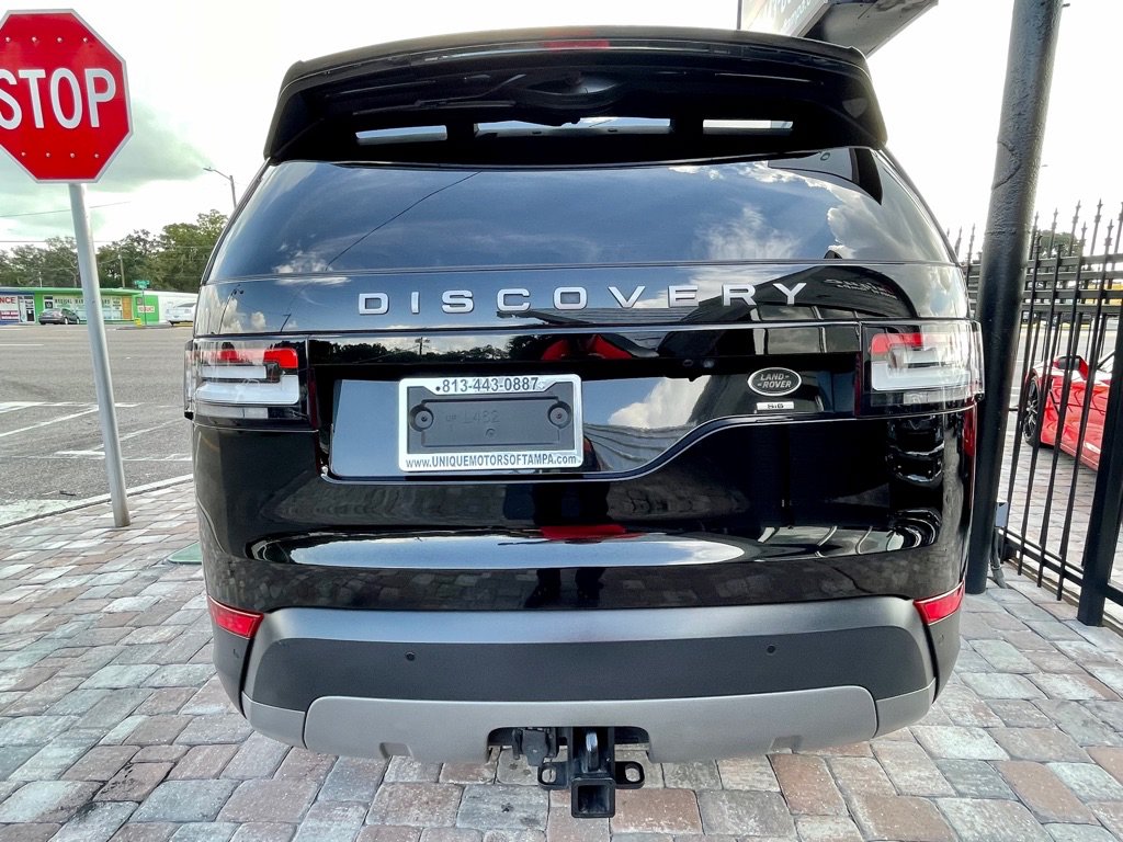 Used 2017 Land Rover Discovery SE AWD/4WD image 7