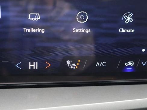 New 2026 Chevrolet Traverse LT w/ Driver Confidence Package image 27