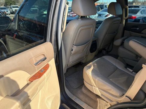 Used 2009 Chevrolet Tahoe LTZ image 7